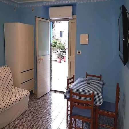 Apartment Bilocale Nefele Giardini Naxos